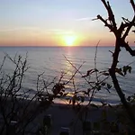 Hideaway For 3 Guests Appartamento